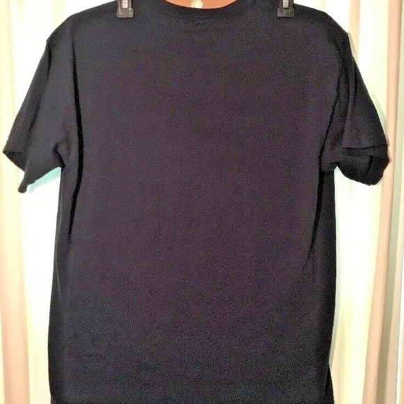 5/$25 The Hangover Large T-Shirt - Picture 4 of 4